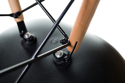 4741-LMZL-PP620-svetlye-nozhki-cvet-chernyj