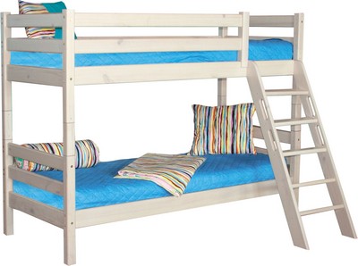 4734-Dvuhjarusnaja-krovat-Sonja-s-naklonnoj-lestnicej